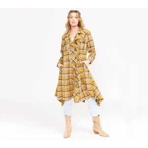 Aratta Coco Plaid Trench Coat - a world of fashionable women's clothing, including a wide selection of dresses and trendy accessories.> Coats