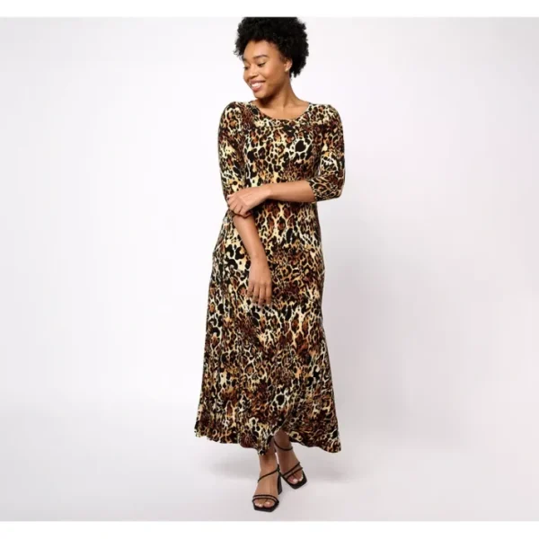 Dresses<Attitudes by Renee Petite Como Jersey Maxi Dress - a world of fashionable women's clothing, including a wide selection of dresses and trendy accessories.