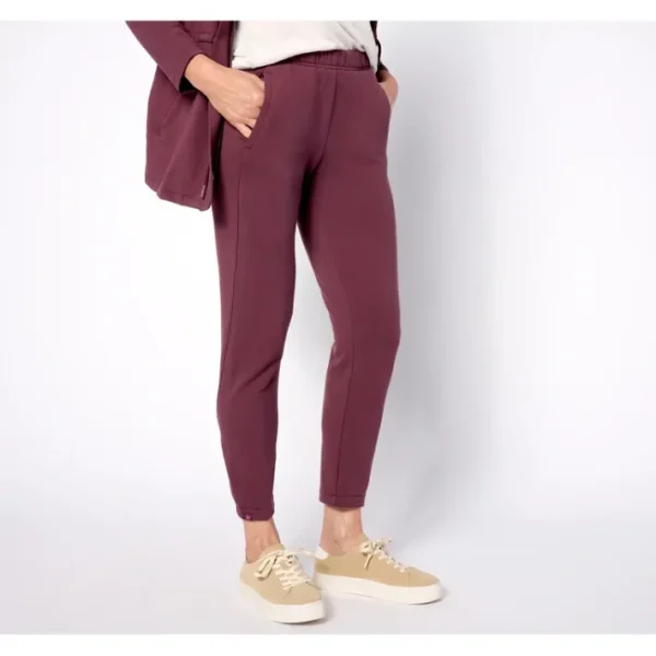 Shop All<Barefoot Dreams Malibu Collection Brushed Luxe Lounge Jogger - a world of fashionable women's clothing, including a wide selection of dresses and trendy accessories.