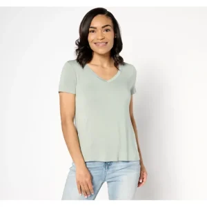 Barefoot Dreams Malibu Collection Modal Jersey V-Neck Tee - a world of fashionable women's clothing, including a wide selection of dresses and trendy accessories.> Hat