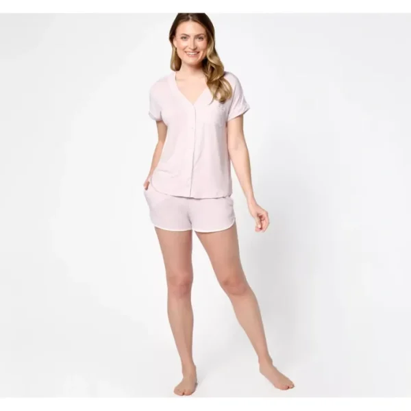 Shop All<Barefoot Dreams Malibu Collection Soft Lounge Set - a world of fashionable women's clothing, including a wide selection of dresses and trendy accessories.