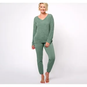 Fashion<Barefoot Dreams Tall CozyChic Lite Pullover Lounge Pant Set - a world of fashionable women's clothing, including a wide selection of dresses and trendy accessories.