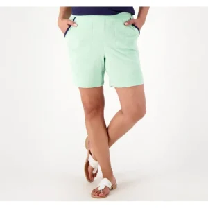 Fashion<Beach Knit Shorts with Contrast Trim - a world of fashionable women's clothing, including a wide selection of dresses and trendy accessories.