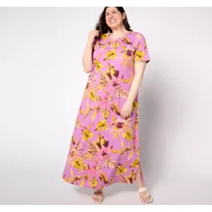 Beach Petite Short Sleeve Maxi Dress - a world of fashionable women's clothing, including a wide selection of dresses and trendy accessories.> Hat