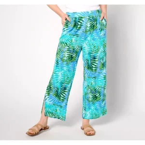 Beach Regular Knit Gauze Wide Leg Crop Pant - a world of fashionable women's clothing, including a wide selection of dresses and trendy accessories.> Hat