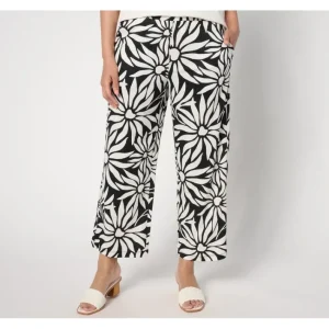 Fashion<Belle Beach by Kim Gravel Petite Cabana Knit Cropped Pant - a world of fashionable women's clothing, including a wide selection of dresses and trendy accessories.