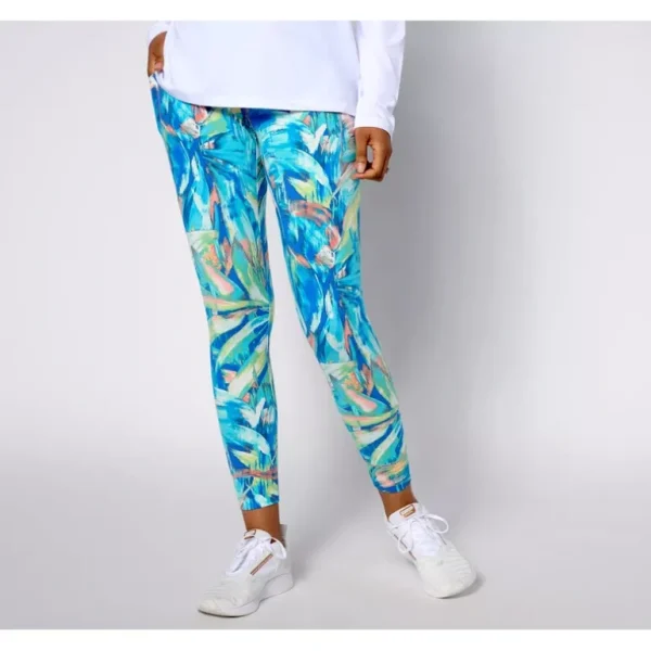 Belle Body by Kim Gravel Petite Paradise Preppy Athletic Jogger - a world of fashionable women's clothing, including a wide selection of dresses and trendy accessories.> Hat