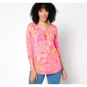 Belle by Kim Gravel Primabelle Knit Ciao Bella! Tassel Zip Top - a world of fashionable women's clothing, including a wide selection of dresses and trendy accessories.> Hat