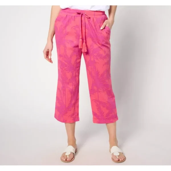 Fashion<Belle by Kim Gravel_Reg Packabelle Paradise Palm Cropped Pant - a world of fashionable women's clothing, including a wide selection of dresses and trendy accessories.