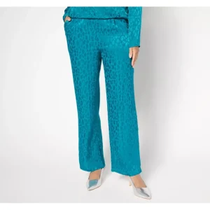 by Stacy London Petite Drapey Jacquard Ankle Pant - a world of fashionable women's clothing, including a wide selection of dresses and trendy accessories.> Hat