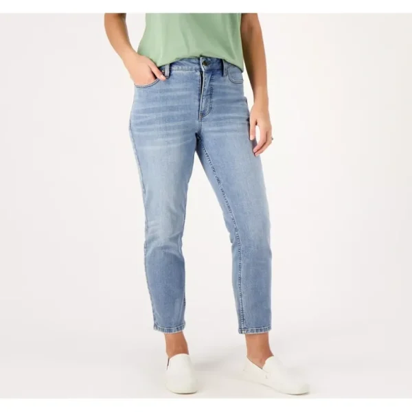 Candace Cameron Bure Regular Pacific Denim Cropped Jean- Indigo - a world of fashionable women's clothing, including a wide selection of dresses and trendy accessories.> Hat