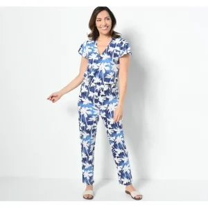 Candace Cameron Bure Sunkissed Regular Jumpsuit - a world of fashionable women's clothing, including a wide selection of dresses and trendy accessories.> Hat