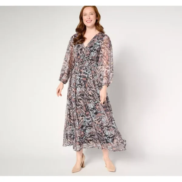 Dresses<Destination 365 Printed V-Neck Chiffon Midi Dress - a world of fashionable women's clothing, including a wide selection of dresses and trendy accessories.