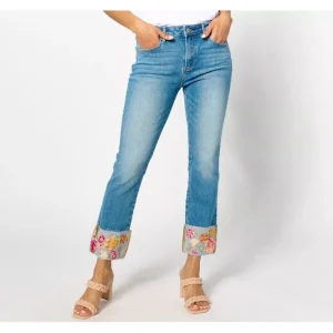 Dresses<Driftwood Jeans Colette Embroidered Crop Straight Jean-Portofino - a world of fashionable women's clothing, including a wide selection of dresses and trendy accessories.