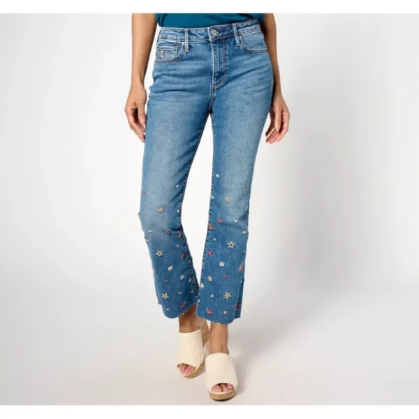 Driftwood Jeans Roxy Embroidered Kick Flare Jean - Prairie - a world of fashionable women's clothing, including a wide selection of dresses and trendy accessories.> Hat