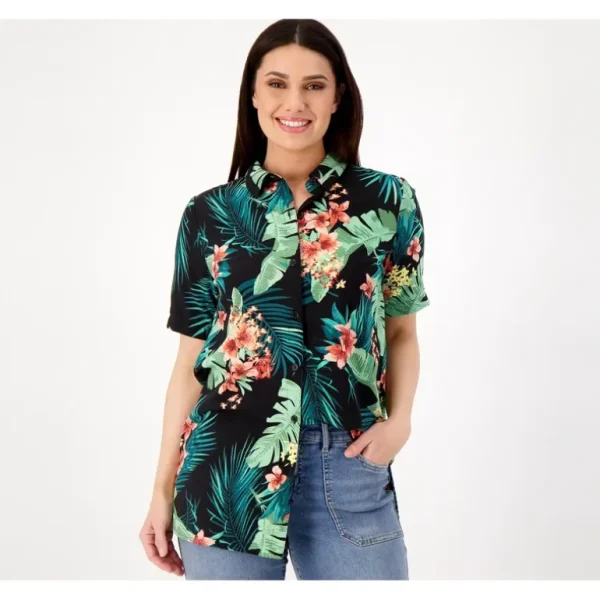 Girl With Curves Petite Woven Crepe Tunic - a world of fashionable women's clothing, including a wide selection of dresses and trendy accessories.> Hat