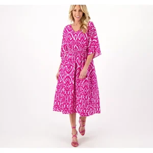 Girl with Curves Textured Woven Petite Caftan Dress - a world of fashionable women's clothing, including a wide selection of dresses and trendy accessories.> Hat