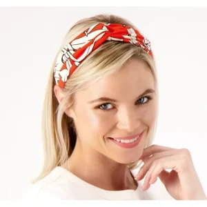 Girl With Curves Twisted Knit Headband - a world of fashionable women's clothing, including a wide selection of dresses and trendy accessories.> Hat