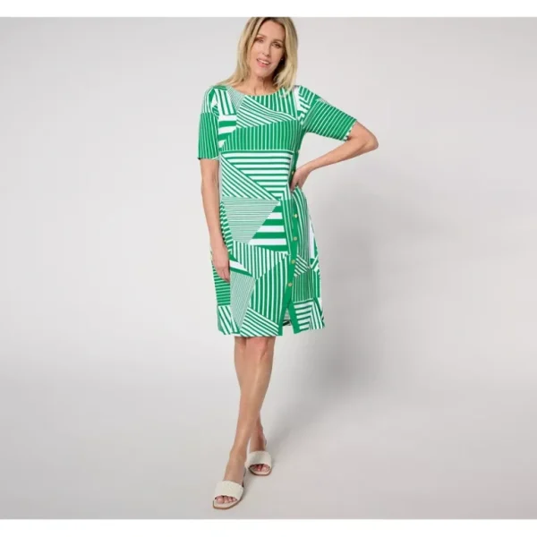 Isaac Mizrahi Live! Petite Printed Elbow Sleeve Knee Length Dress - a world of fashionable women's clothing, including a wide selection of dresses and trendy accessories.> Hat