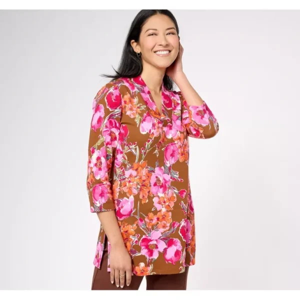 Isaac Mizrahi Live! Petite Printed Floral 3/4 Sleeve Tunic - a world of fashionable women's clothing, including a wide selection of dresses and trendy accessories.> Hat