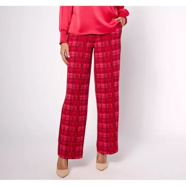 Fashion<Isaac Mizrahi Live! Petite Printed Knit Scuba Crepe Pants - a world of fashionable women's clothing, including a wide selection of dresses and trendy accessories.