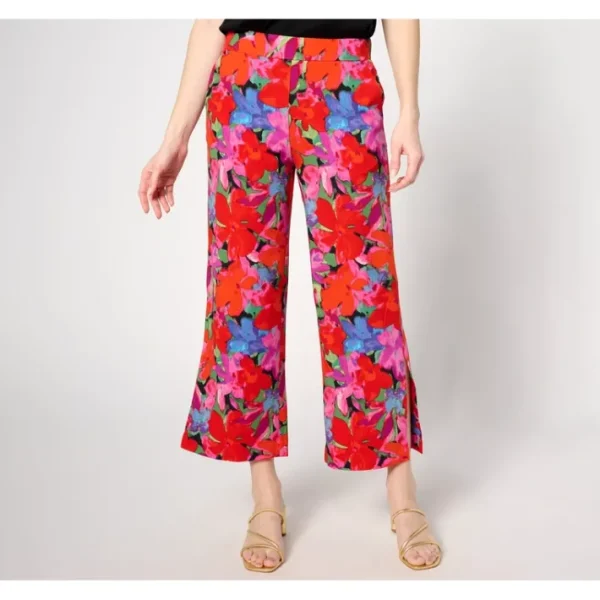 Fashion<Isaac Mizrahi Live! Petite Printed Stretch Crepe Wide Leg Crop Pants - a world of fashionable women's clothing, including a wide selection of dresses and trendy accessories.