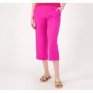 Fashion<Isaac Mizrahi Live! Petite Textured Knit Crop Pants - a world of fashionable women's clothing, including a wide selection of dresses and trendy accessories.