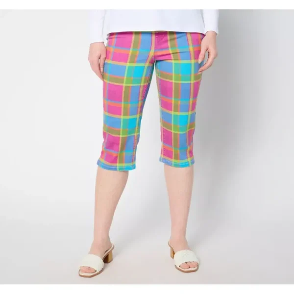 Isaac Mizrahi Live! Petite True Denim Printed Pedal Pusher - a world of fashionable women's clothing, including a wide selection of dresses and trendy accessories.> Hat