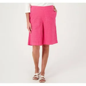 Fashion<Isaac Mizrahi Live! Petite Wide Leg Eyelet Bermuda Shorts - a world of fashionable women's clothing, including a wide selection of dresses and trendy accessories.