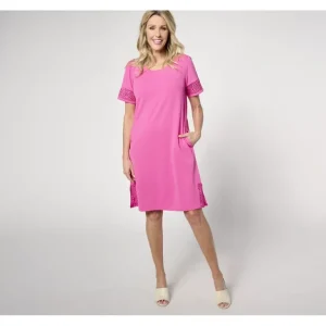 Isaac Mizrahi Live! Regular Short Sleeve Pebble Knit Dress - a world of fashionable women's clothing, including a wide selection of dresses and trendy accessories.> Hat