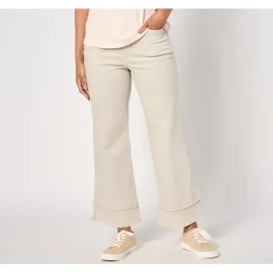 Isaac Mizrahi Live! Regular True Denim Color Pull On Wide Leg Jeans - a world of fashionable women's clothing, including a wide selection of dresses and trendy accessories.> Hat