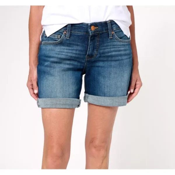 Shop All<JAG Alex Boyfriend Short- Patriot Blue - a world of fashionable women's clothing, including a wide selection of dresses and trendy accessories.