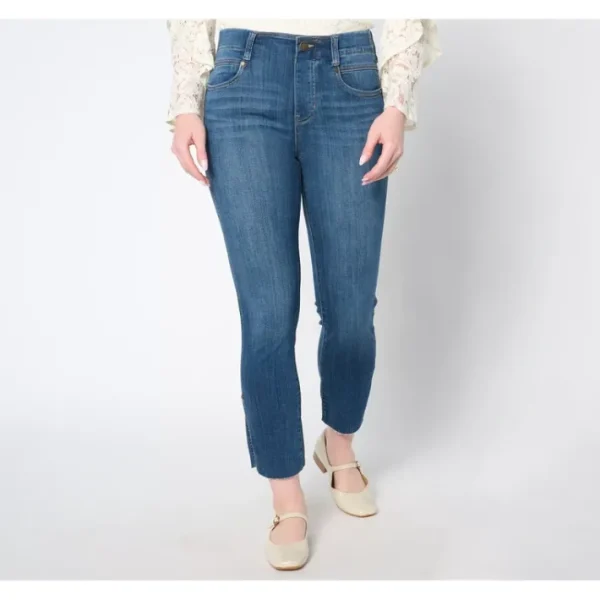 Shop All<Liverpool Los Angeles Gia Glider Pull On - Barstow - a world of fashionable women's clothing, including a wide selection of dresses and trendy accessories.