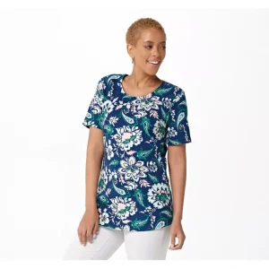 Fashion<Petite Textured Knit Scoop-Neck Tunic - a world of fashionable women's clothing, including a wide selection of dresses and trendy accessories.