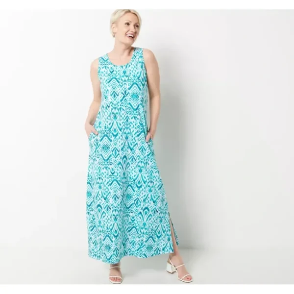 Dresses<Printed Textured Knit Regular Maxi Dress - a world of fashionable women's clothing, including a wide selection of dresses and trendy accessories.