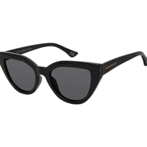 Prive Revaux The Chica Sunglasses - a world of fashionable women's clothing, including a wide selection of dresses and trendy accessories.> Coats