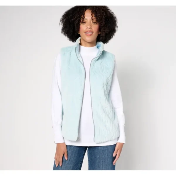 Studio Park x Kerstin Lindquist Faux Fur Zip Front Vest - a world of fashionable women's clothing, including a wide selection of dresses and trendy accessories.> Dresses