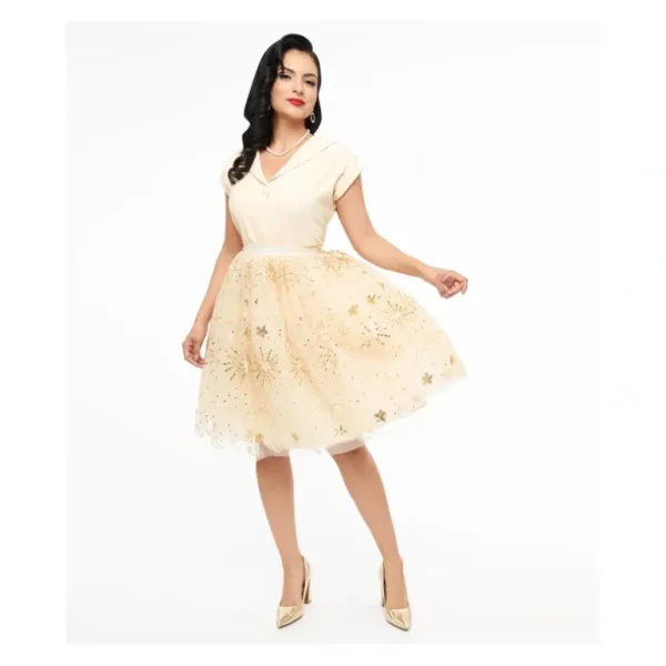 Unique Vintage 1950s Sweetie Pie Tulle Skirt - a world of fashionable women's clothing, including a wide selection of dresses and trendy accessories.> Hat