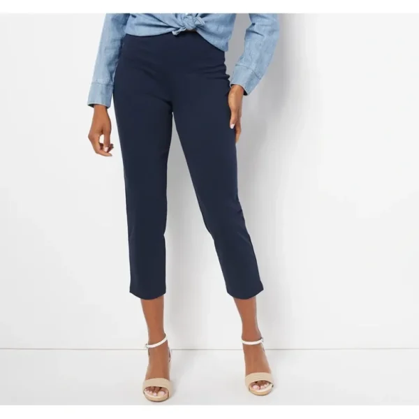Women with Control Regular St. Tropez Twill Pant - a world of fashionable women's clothing, including a wide selection of dresses and trendy accessories.> Hat